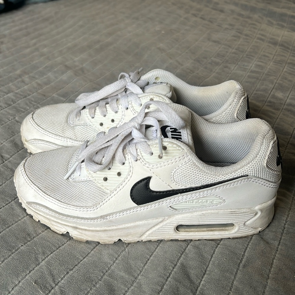 Nike Air Max 90 👟